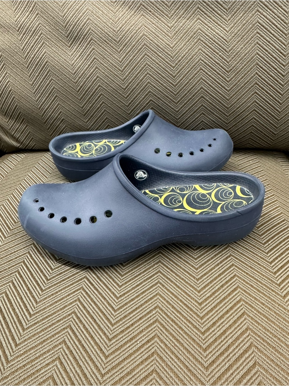 Crocs Navy blue Slip-On Clog Shoes size 7 women’s